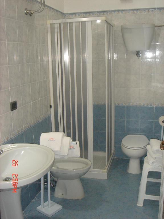 Hotel Ristorante Solari Briatico Cameră foto